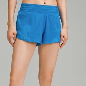 Lululemon Hottie Hot low Rise Short Sz 0 2.5” Poolside Blue. Pre owned